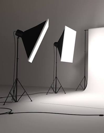Studio light rental in Lighting equipments category